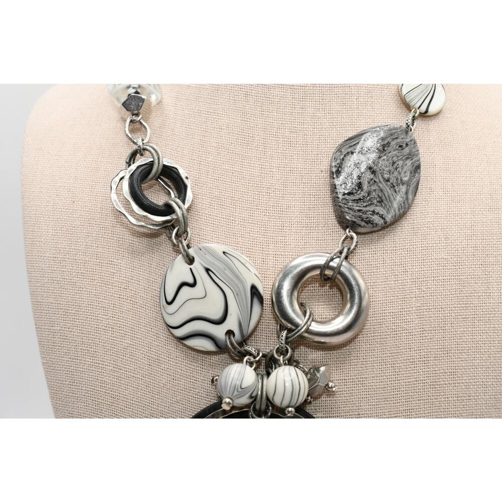 Chico's Statement Necklace Black White Lucite Wood Ring Silver Tone - Picture 4 of 11